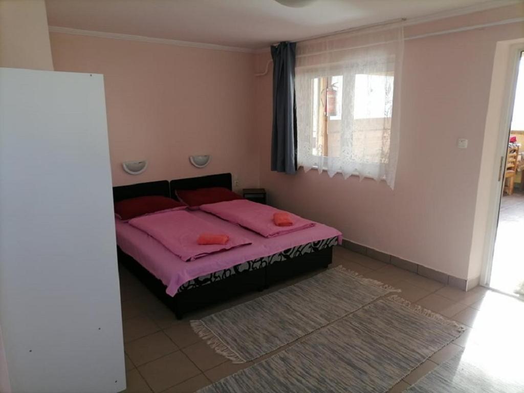 Cserke Gyoengye Apartment Cserkeszőlő