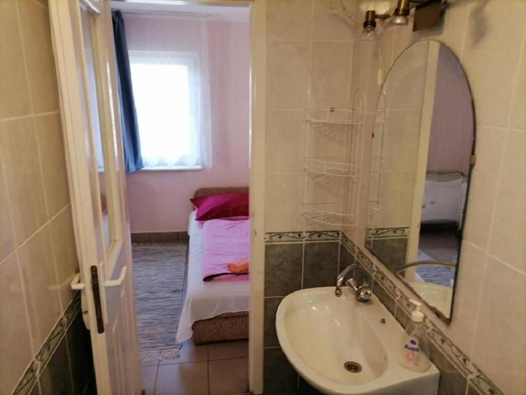 Cserke Gyoengye Cserkeszőlő