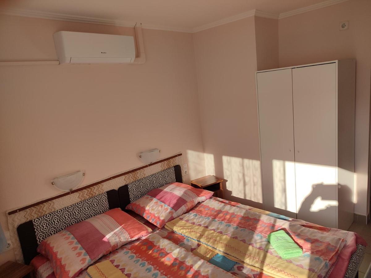 Cserke Gyoengye Apartment *
