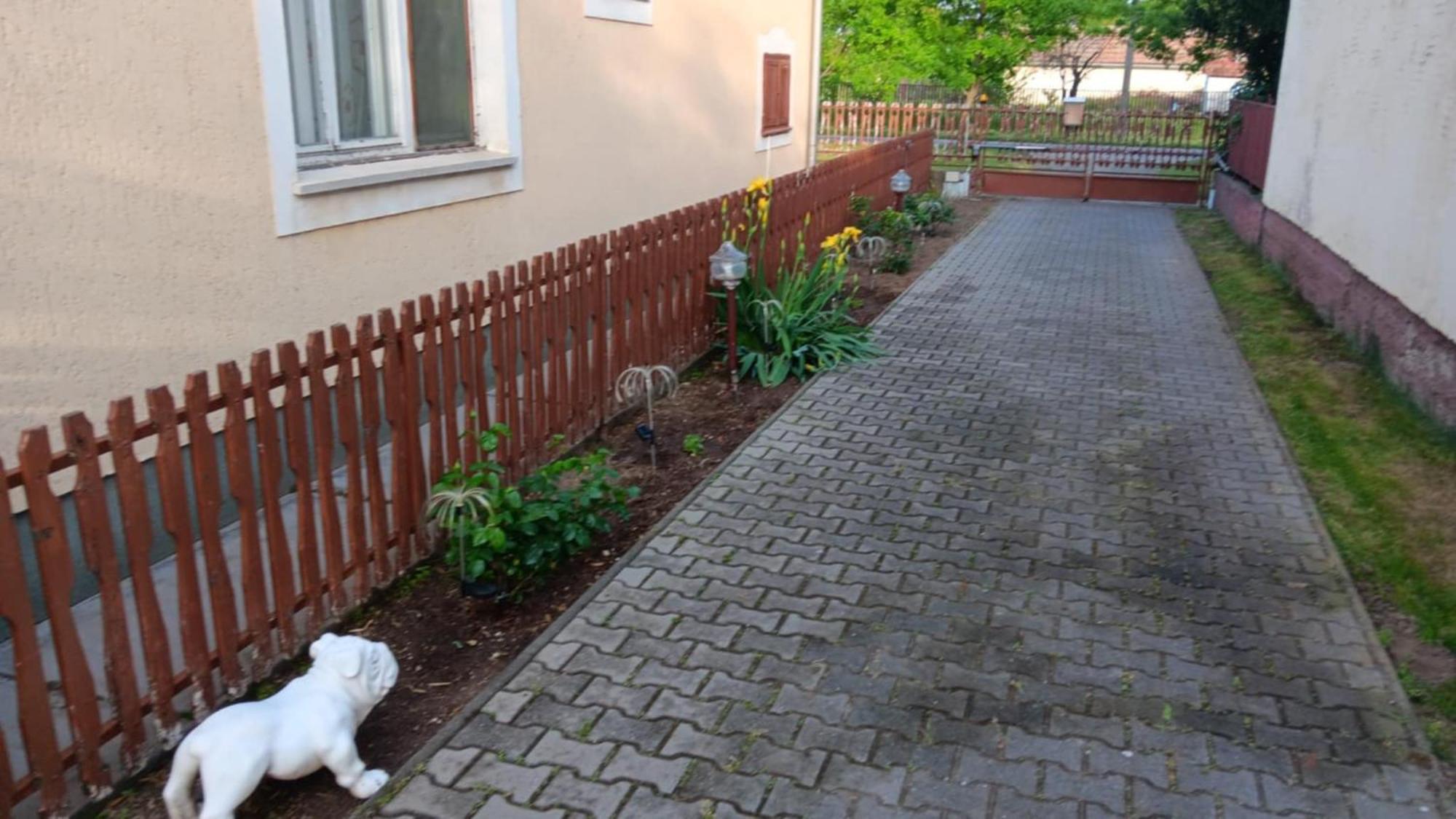 Cserke Gyoengye * Cserkeszőlő